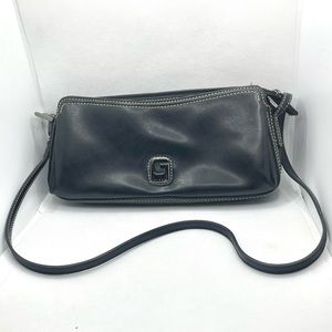 Vintage Guess Faux Leather Y2K Black Shoulder Bag